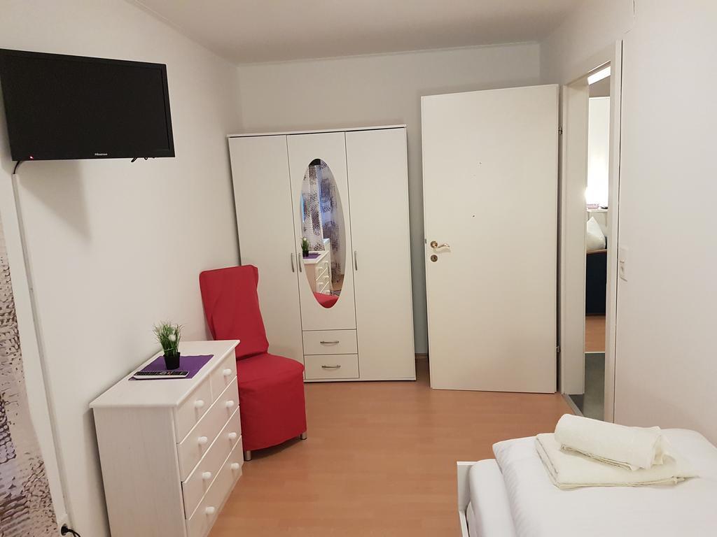 Dd Zell Am